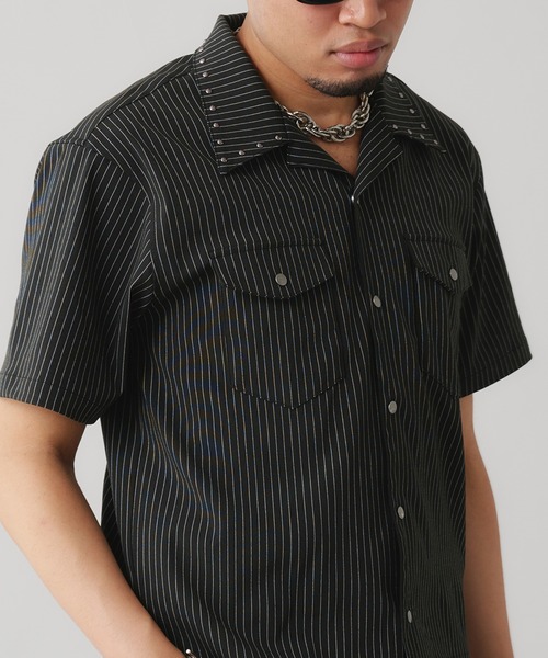 ANDER HUNK（アンダーハンク）の「Studs Design Stripe Open-Colour Shirt / スタッズデザインストライプオープンカラーシャツ（シャツ/ブラウス・メンズ・グレー/グレイッシュブルー/ブラック・MEDIUM/LARGE）」の12枚目の写真