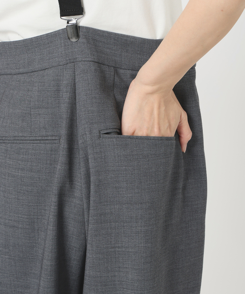SLOBE IENA(スローブイエナ)の「サスペンダーパンツ(その他パンツ・レディース・チャコールグレー/ベージュ・36/38)」の18枚目の写真