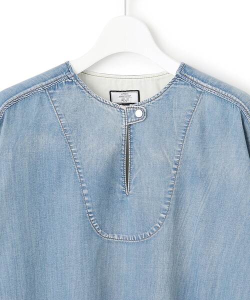 J.PRESS YORK STREET（ジェイプレスヨークストリート）の「【WOMEN】ダンガリーデニム ブラウス（シャツ/ブラウス・レディース・ダルブルー系/ネイビー系・F）」の6枚目の写真