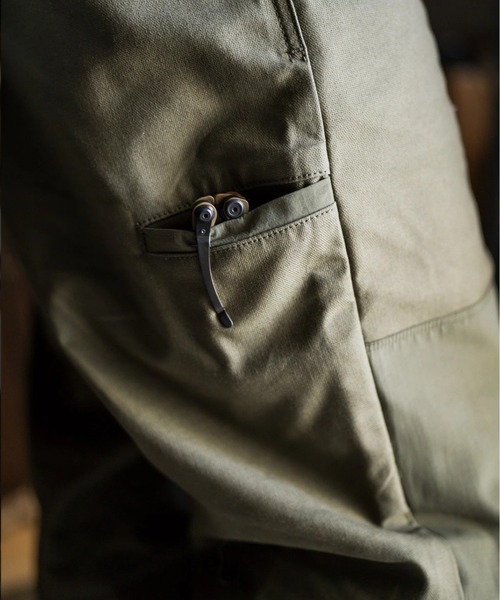 VOLCOM(ボルコム)の「【VOLCOM/ボルコム】 POVJ Bryan Iguchi Work Pants /ルーズフィットブーツジッパーワークパンツ(その他パンツ・メンズ・オリーブ・36inch)」の9枚目の写真