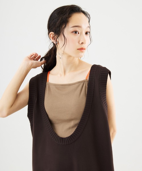 Muscat(マスカット)の「スポンジニット 深Uネックロングワンピース(ワンピース・レディース・ブラック/ブラウン/クリーム・F)」の8枚目の写真