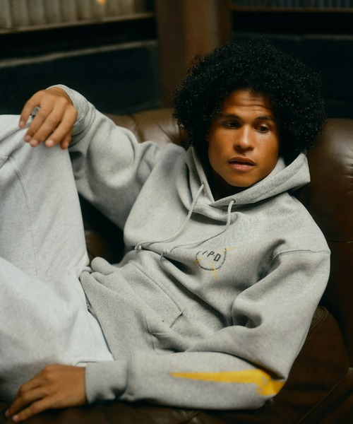 IPD（アイピーディー）の「【IPD】BOLT HOODIE（パーカー・メンズ・アッシュ/ブラック・MEDIUM/LARGE/X-LARGE）」の5枚目の写真