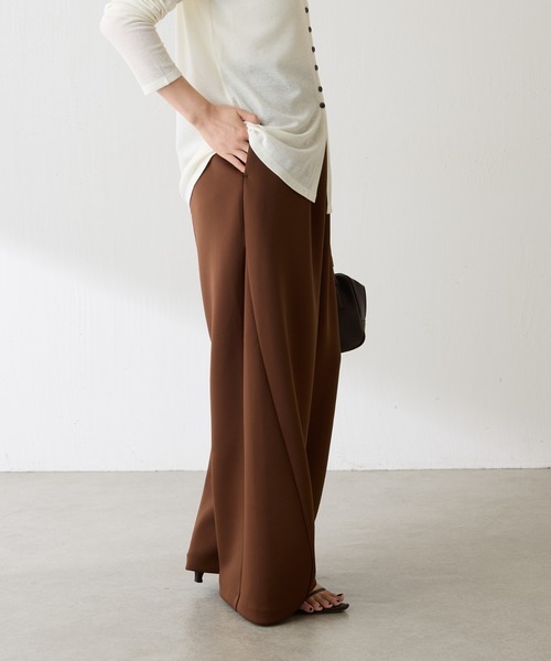 COLLAGE GALLARDAGALANTE（コラージュガリャルダガランテ）の「裾切替ダンボールパンツ（その他パンツ・レディース・ブラウン/アイボリー・0/1）」の4枚目の写真