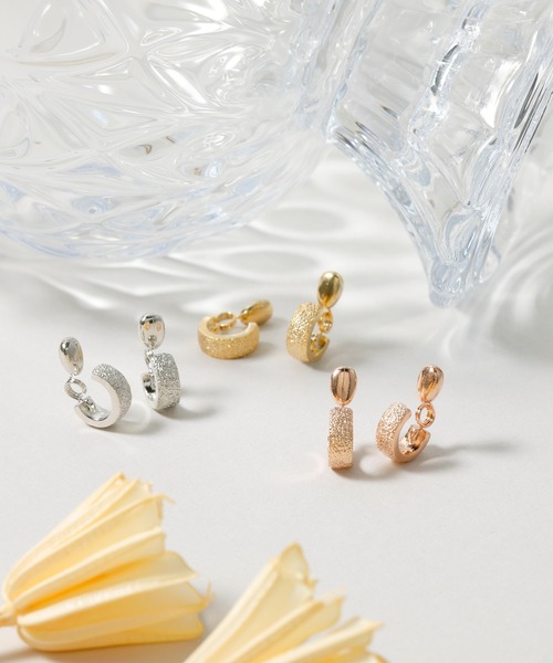 CALIN STANDARD(カリンスタンダード)の「◆金属アレルギー対応◆◆made in japan◆【純金厚メッキ】 スターダスト 極小ミニマル ループフィットイヤリング(イヤリング・レディース・シルバー/ゴールド/ピンクゴールド・FREE)」の18枚目の写真