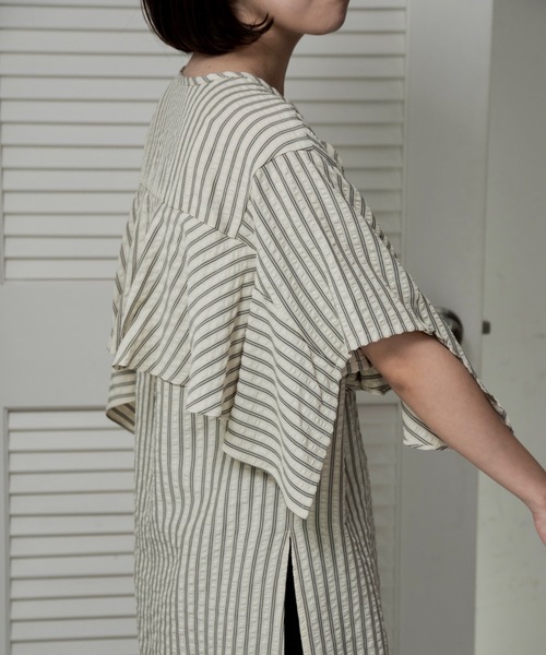 lawgy(ラウジー)の「unevenness stripe frill ribbon blouse / アンイーヴンネスストライプフリルリボンブラウス(シャツ/ブラウス・レディース・クリーム/ホワイト・FREE)」の7枚目の写真