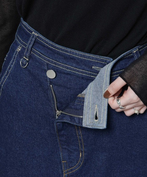 NANO universe（ナノユニバース）の「ラップペンシルデニムスカート（デニムスカート・レディース・ネイビー/ブルー・M/S）」の4枚目の写真