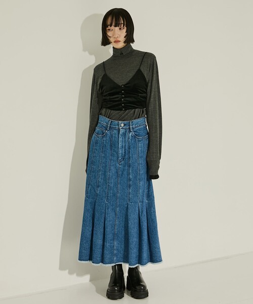 AKANE UTSUNOMIYA(アカネウツノミヤ)の「【AKANE UTSUNOMIYA/アカネウツノミヤ】WAO-FSK46-2007/デニムマーメイドスカート/秋服(スカート・レディース・ダークインディゴブルー/ブラック・38/36)」の4枚目の写真