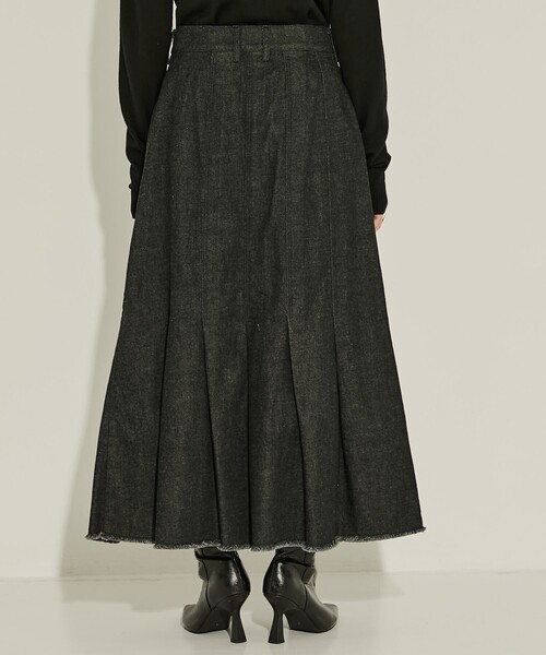 AKANE UTSUNOMIYA(アカネウツノミヤ)の「【AKANE UTSUNOMIYA/アカネウツノミヤ】WAO-FSK46-2007/デニムマーメイドスカート/秋服(スカート・レディース・ダークインディゴブルー/ブラック・38/36)」の22枚目の写真