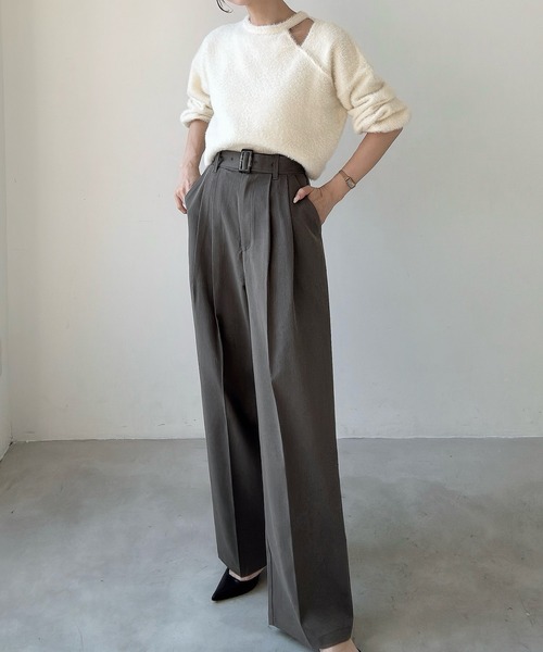 Meiru(メイル)の「ベルト付きツータックワイドパンツ(薄手、裏地なし)【セットアップ対応】(スラックス・レディース・ブラウン/ブラック/チャコール・LARGE/MEDIUM/SMALL)」の13枚目の写真