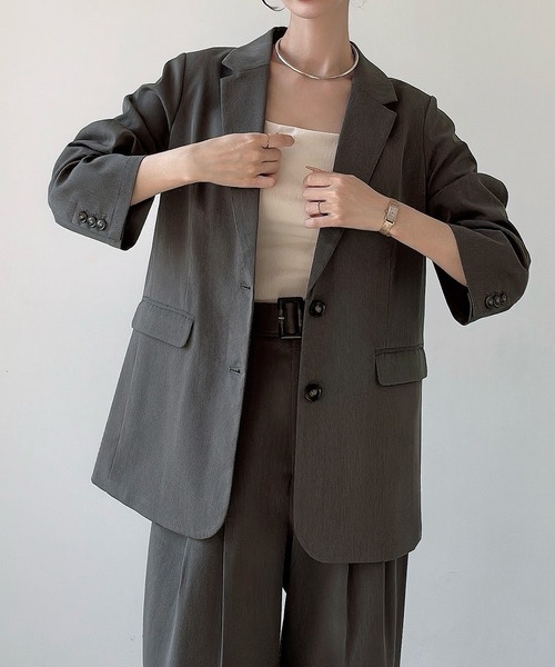 Meiru(メイル)の「ベルト付きツータックワイドパンツ(薄手、裏地なし)【セットアップ対応】(スラックス・レディース・ブラウン/ブラック/チャコール・LARGE/MEDIUM/SMALL)」の16枚目の写真