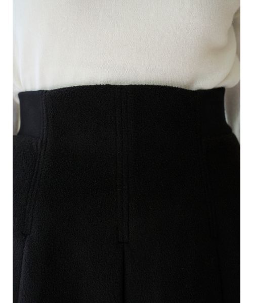 SNIDEL(スナイデル)の「ウエストリブプリーツミニスカート(スカート・レディース・グレー/ブラック/アイボリー・1/0)」の9枚目の写真