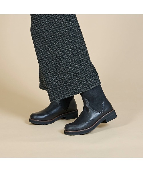 ing（イング）の「ニットデザインショートブーツ（ブーツ・レディース・ブラック/サンドベージュ・23cm/23.5cm/22.5cm/24cm/24.5cm）」の14枚目の写真