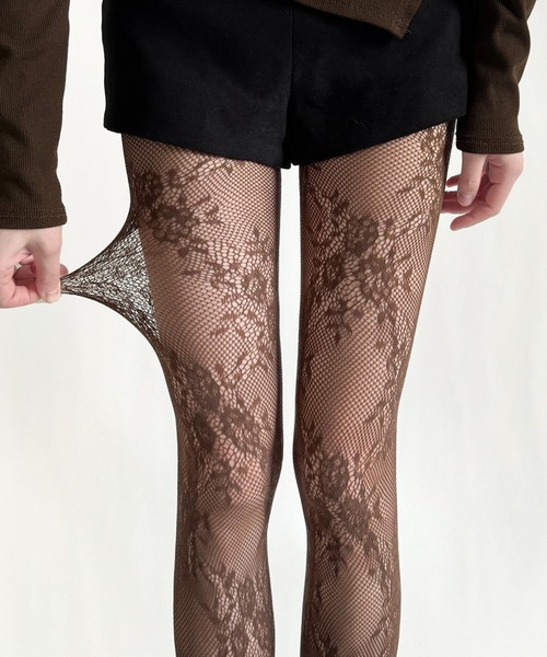 SHEPP(シープ)の「フラワーモチーフ レースデザインタイツ(タイツ/ストッキング・レディース・ブラック/グレー/ブラウン/ホワイト/レッド/アイボリー・F)」の16枚目の写真