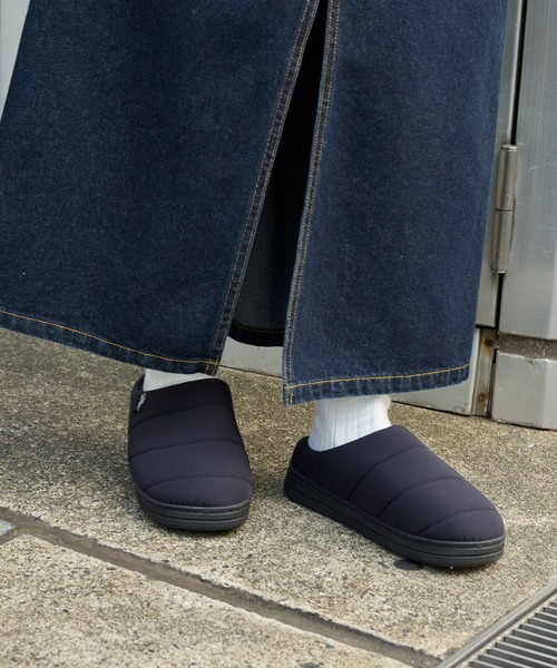 U.S. POLO ASSN.(ユーエスポロアッスン)の「U.S. POLO ASSN. /ユーエスポロアッスン 別注 ロゴワンポイント モックシューズ/クロッグシューズ(スリッポン・レディース・ブラック/ネイビー・28cm/27cm/26cm/25cm/24cm/23cm)」の4枚目の写真