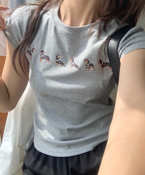 FUNdaysion（ファンデイション）の「dogプリントショート半袖Tシャツ（Tシャツ/カットソー・レディース・グレー/ホワイト・M）」の10枚目の写真