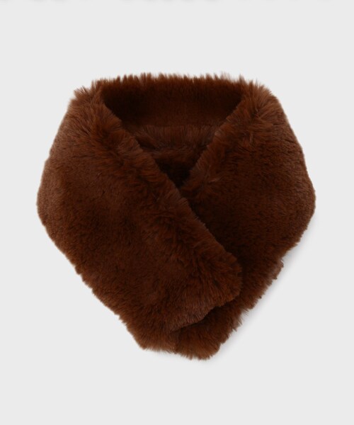 OPAQUE.CLIP（オペークドットクリップ）の「【マグネット仕様】フェイクファーミニティペット（ストール/ショール・レディース・ダークブラウン/グレー/オフホワイト/ブラウン系その他5/ライトベージュ/ブラウン系/ブラック・00）」の4枚目の写真