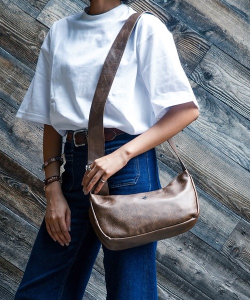 BEVERLY HILLS POLO CLUB(ビバリーヒルズポロクラブ)の「【BEVERLY HILLS POLO CLUB/ビバリーヒルズポロクラブ 】【スマホ・貴重品をスマートに】ミニショルダー 立体ブランドロゴ 軽量・高耐久PUレザー 手ぶら・街歩き(ショルダーバッグ・メンズ・ブラウン/ブラック・FREE)」の11枚目の写真
