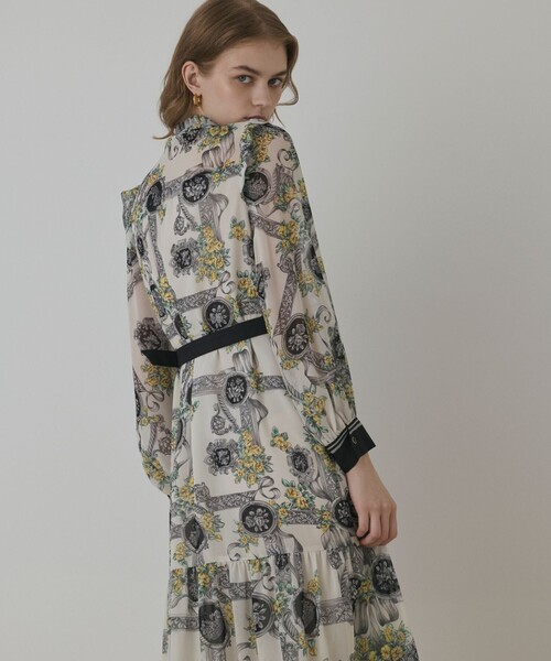 オーナメントフラワープリントワンピース（ワンピース）｜GRACE