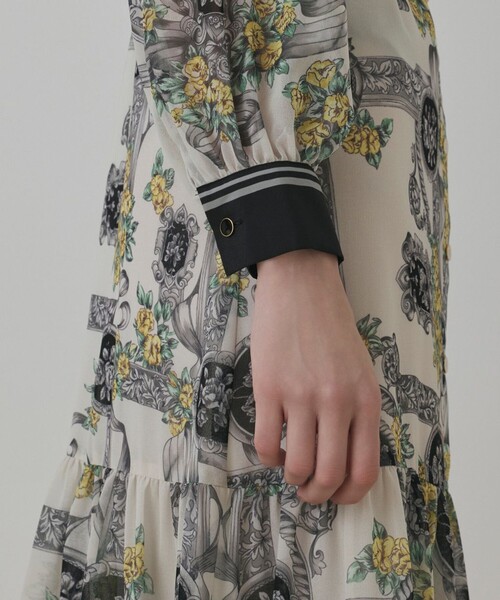 オーナメントフラワープリントワンピース（ワンピース）｜GRACE