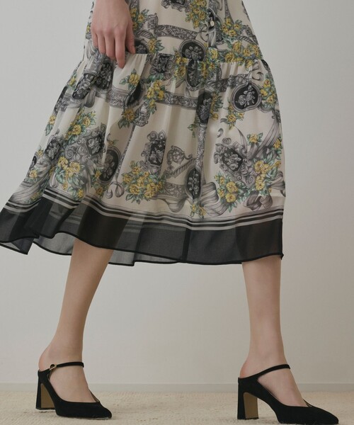 オーナメントフラワープリントワンピース（ワンピース）｜GRACE