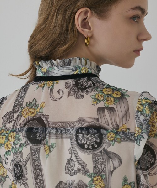 オーナメントフラワープリントワンピース（ワンピース）｜GRACE