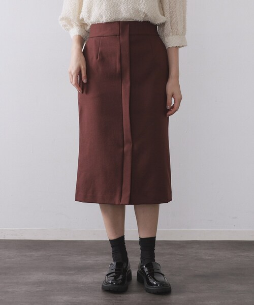 OPAQUE.CLIP(オペークドットクリップ)の「ミドル丈タイトスカート【洗濯機OK】(スカート・レディース・チャコールグレー/ダークブラウン・38/40)」の8枚目の写真