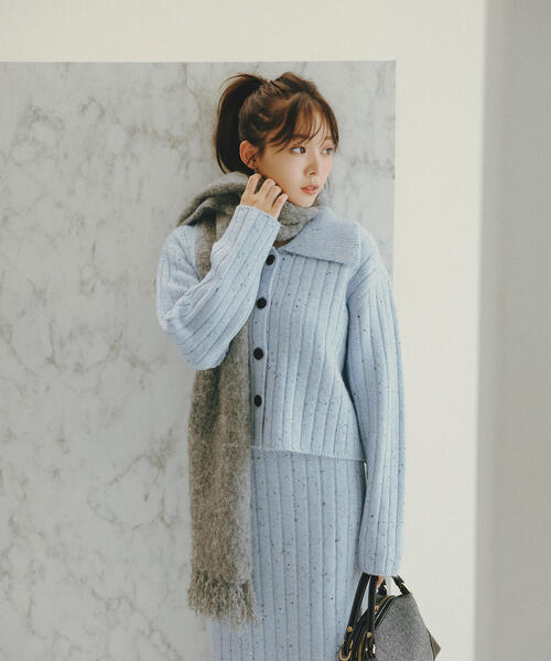 NATURAL BEAUTY BASIC（ナチュラルビューティーベーシック）の「◇メランジミストマフラー（マフラー・レディース・グレー/オフホワイト/ブルー・FREE）」の6枚目の写真