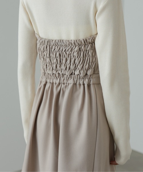 Bab（バブ）の「【S・M・Lサイズ展開】【選べるネック】レイヤード風ドッキングニットワンピ（ワンピース・レディース・ベージュ/ブラック系その他/ブラック/ベージュ系その他・L/S/M）」の6枚目の写真