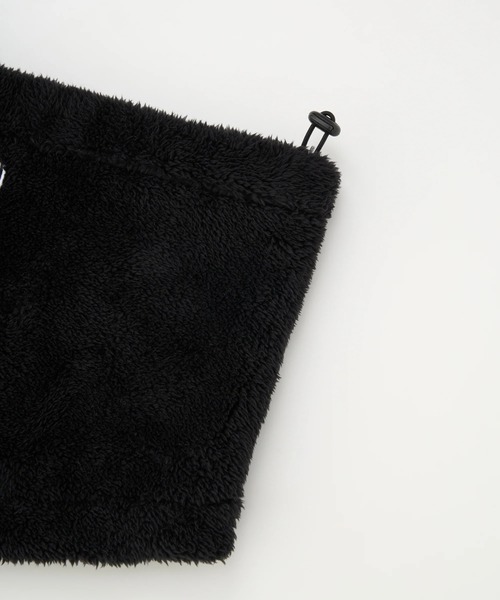 DC SHOES(ディーシーシューズ)の「25 BOA REV NECK GAIT /DCロゴワンポイントドローコード付きリバーシブルフリースネックウォーマー(ネックウォーマー/スヌード・メンズ・ホワイト×ゴールド/ブラック系その他・FREE)」の4枚目の写真