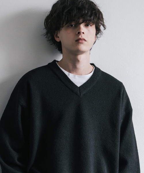 Rocky Monroe(ロッキーモンロー)の「オーバーサイズ ウール混メランジVネックプルオーバーニットセーター(ニット/セーター・メンズ・ブラック/ブラウン/オフホワイト/チャコール/マスタード/グレー・M/L/XL)」の12枚目の写真