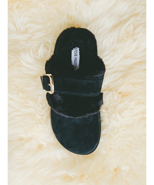 STEVE MADDEN（スティーブマデン）の「ファーバックルサボ/S.MADDEN COZYUP-VA（スリッポン・レディース・タン/ブラック・22.5cm/23.0cm/23.5cm/23.5-24/24.0cm/24.5cm）」の14枚目の写真