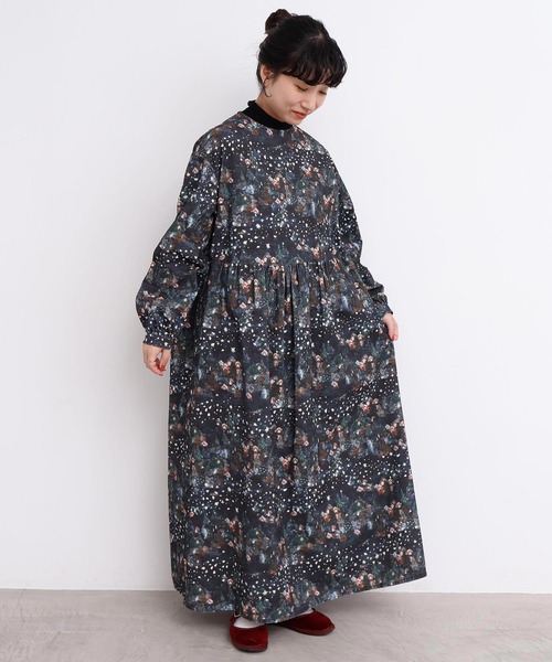 l'atelier du savon（アトリエドサボン）の「星くずと冬の街　シャツコールプリントワンピース（ワンピース・レディース・ネイビー/ベージュ・FREE）」の13枚目の写真