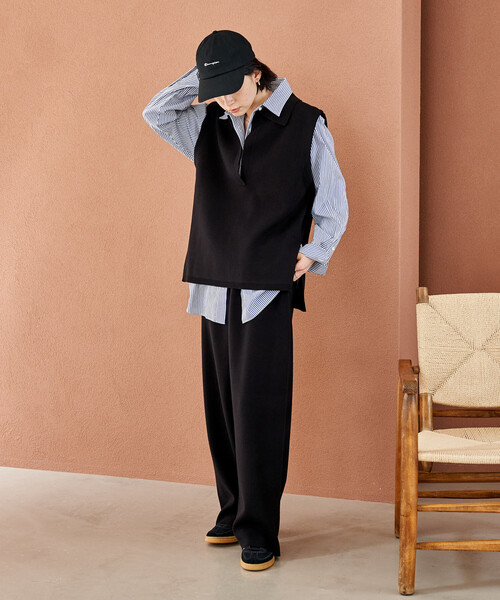 FREAK'S STORE（フリークスストア）の「＜マシーンウォッシャブル＞スウェットライクニット スキッパーポロ襟 ベスト/襟付きニット ＜セットアップ対応＞（ベスト・レディース・ネイビー/ライトグレー/ブラック・ﾌﾘ-）」の6枚目の写真