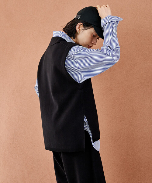 FREAK'S STORE（フリークスストア）の「＜マシーンウォッシャブル＞スウェットライクニット スキッパーポロ襟 ベスト/襟付きニット ＜セットアップ対応＞（ベスト・レディース・ネイビー/ライトグレー/ブラック・ﾌﾘ-）」の11枚目の写真