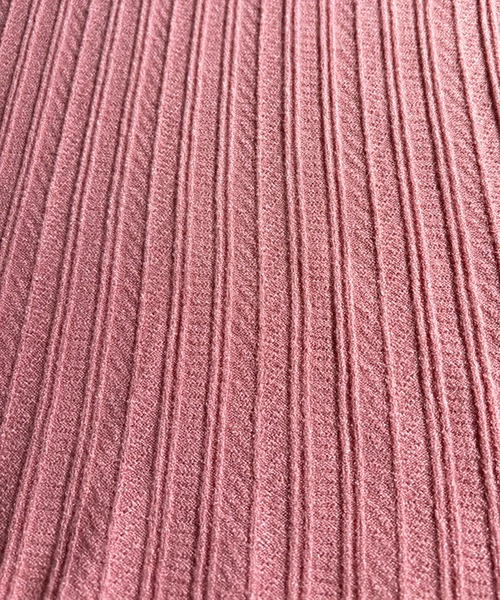 VIBGYOR（ヴィブジョー）の「スリムリブ編み ハイネックニット / ベーシック韓国 Y2K 美シルエット 秋冬(CZ)（ニット/セーター・レディース・グレー/ベージュ/ホワイト/ピンク/ブラック/ライトベージュ/アイボリー/イエロー・FREE）」の20枚目の写真