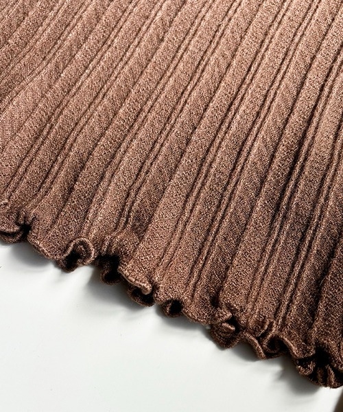 VIBGYOR（ヴィブジョー）の「スリムリブ編み ハイネックニット / ベーシック韓国 Y2K 美シルエット 秋冬(CZ)（ニット/セーター・レディース・グレー/ベージュ/ホワイト/ピンク/ブラック/ライトベージュ/アイボリー/イエロー・FREE）」の14枚目の写真