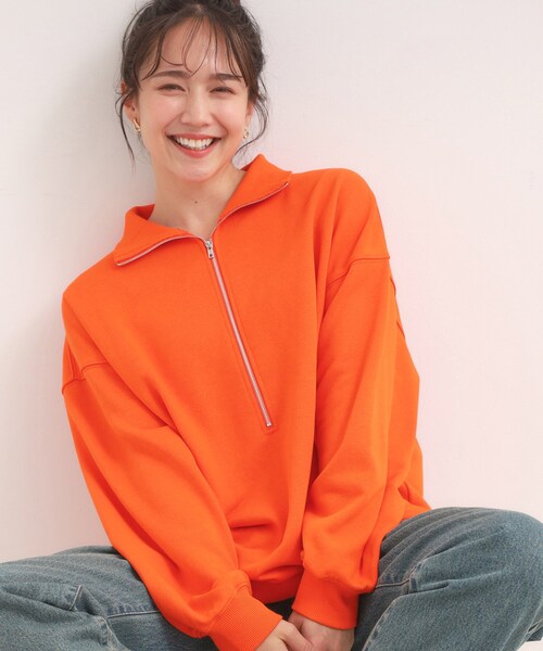 Cutie Blonde（キューティーブロンド）の「8色の選べる楽しさ ハーフジップ オーバーサイズスウェット（スウェット・レディース・アイボリー/グレー/チャコールグレー/オレンジ/パープル/ブルー系その他/ライトイエロー系/ダークブラウン・00）」の8枚目の写真