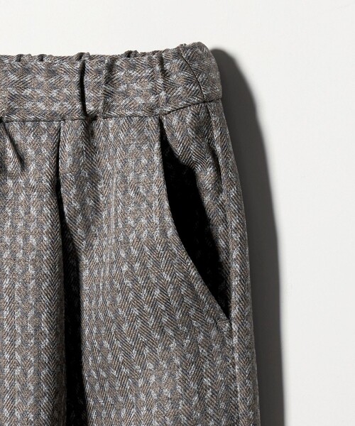 A DAY IN THE LIFE UNITED ARROWS(アデイインザライフユナイテッドアローズ)の「ツイードライク タックワイドパンツ <A DAY IN THE LIFE>(その他パンツ・レディース・ブラウン系/コバルトブルー/ダークグレー/その他1・M/S)」の13枚目の写真