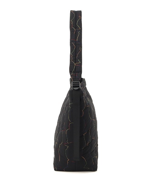 CHUMS(チャムス)の「【CHUMS/チャムス】 Booby Stitch Shoulder Bag(ショルダーバッグ・メンズ・ブラック/オリーブ/グレイッシュベージュ/ブラック系その他・FREE)」の9枚目の写真