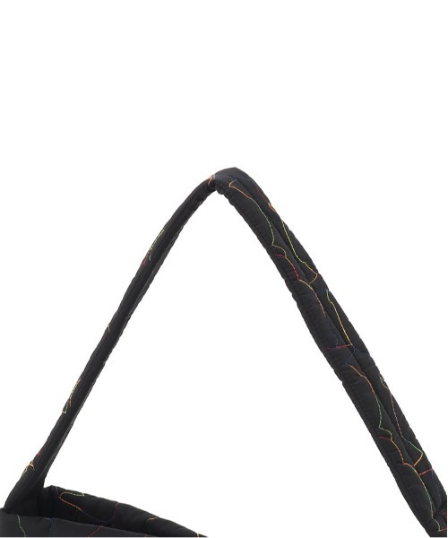 CHUMS(チャムス)の「【CHUMS/チャムス】 Booby Stitch Shoulder Bag(ショルダーバッグ・メンズ・ブラック/オリーブ/グレイッシュベージュ/ブラック系その他・FREE)」の13枚目の写真