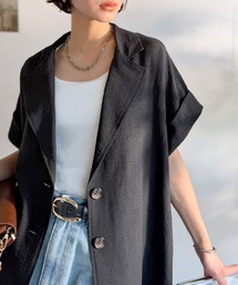 classicalelf（クラシカルエルフ）の「ゆるっと着こなす。とろみ質感袖ロールアップシングルテーラードジャケット(半袖)（テーラードジャケット）」