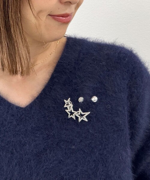grace grace （グラスグラス）の「【grace grace/グラスグラス】3スターパヴェブローチ（ブローチ/コサージュ・レディース・シルバー・FREE）」の3枚目の写真