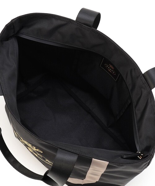 TOCCA(トッカ)の「RAINY WAY 2SET BAG レイントートバッグ(トートバッグ・レディース・ブラック系/ベージュ系/ベージュ系5・F)」の21枚目の写真