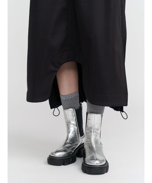 UN3D.（アンスリード）の「ROUND HEM 3LAYER FLEECE OP / ラウンドヘムスリーレイヤーフリースワンピース（ワンピース・レディース・グレー/ブラック・38/36）」の10枚目の写真