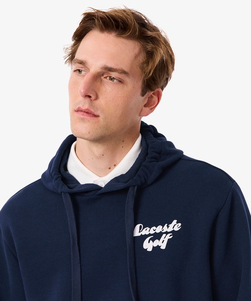 LACOSTE（ラコステ）の「プレイヤーバックプリントスウェットフーディー（パーカー・メンズ・ネイビー/オリーブ・4/5/3）」の4枚目の写真
