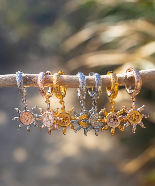 IRIEBEACH(アイリービーチ)の「sunrise hoop pierce/【ハワイアンジュエリー】【サージカルステンレス】【金属アレルギー対応】【IRIEBEACH / アイリービーチ】つけっぱなしOK(ピアス(片耳用)・レディース・シルバー/ピンク/ゴールド・FREE)」の7枚目の写真