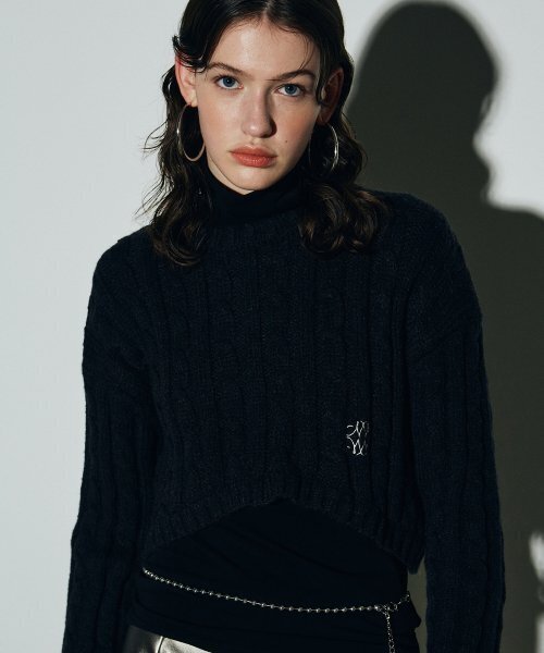 NICK&NICOLE（ニックアンドニコール）の「CROP CABLE SWEATER TOP_BLACK（ニット/セーター・レディース・その他・FREE）」の2枚目の写真