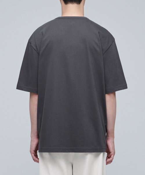 MUSINSA STANDARD（ムシンサスタンダード）の「リラックスフィットクルーネックTシャツ[ガンメタル]（Tシャツ/カットソー・メンズ・その他・SMALL/MEDIUM/LARGE/X-LARGE/XX-LARGE/XXX-LARGE）」の3枚目の写真