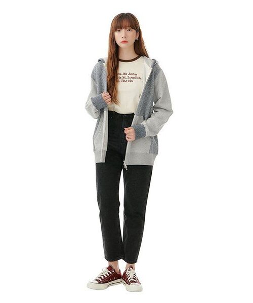 MUSINSA STANDARD WOMAN（ムシンサスタンダードウーマン）の「レディースママフィットデニムパンツ[ウォッシュドブラック]（デニムパンツ・レディース・その他・24/25/26/27/28）」の10枚目の写真