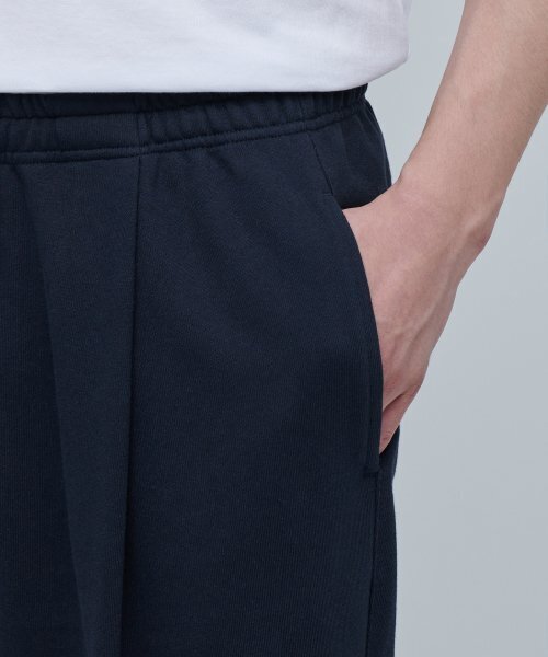 MUSINSA STANDARD（ムシンサスタンダード）の「ワンタックワイドラウンジスウェットパンツ[ネイビー]（スウェットパンツ・メンズ・その他・SMALL/MEDIUM/LARGE/X-LARGE/XX-LARGE）」の6枚目の写真